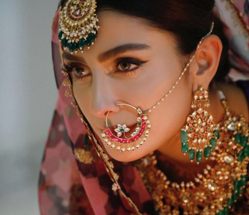 Ayeza-Khan-Bride