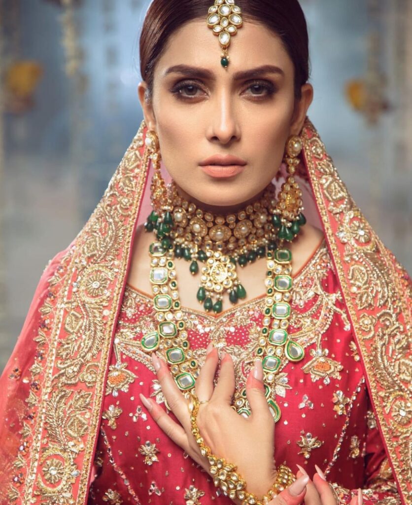 warda-qutub-khan-bridal-ayeza-5