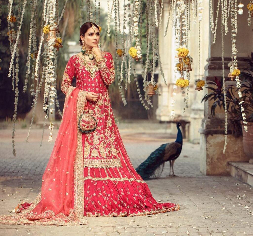 warda-qutub-khan-bridal-ayeza-2