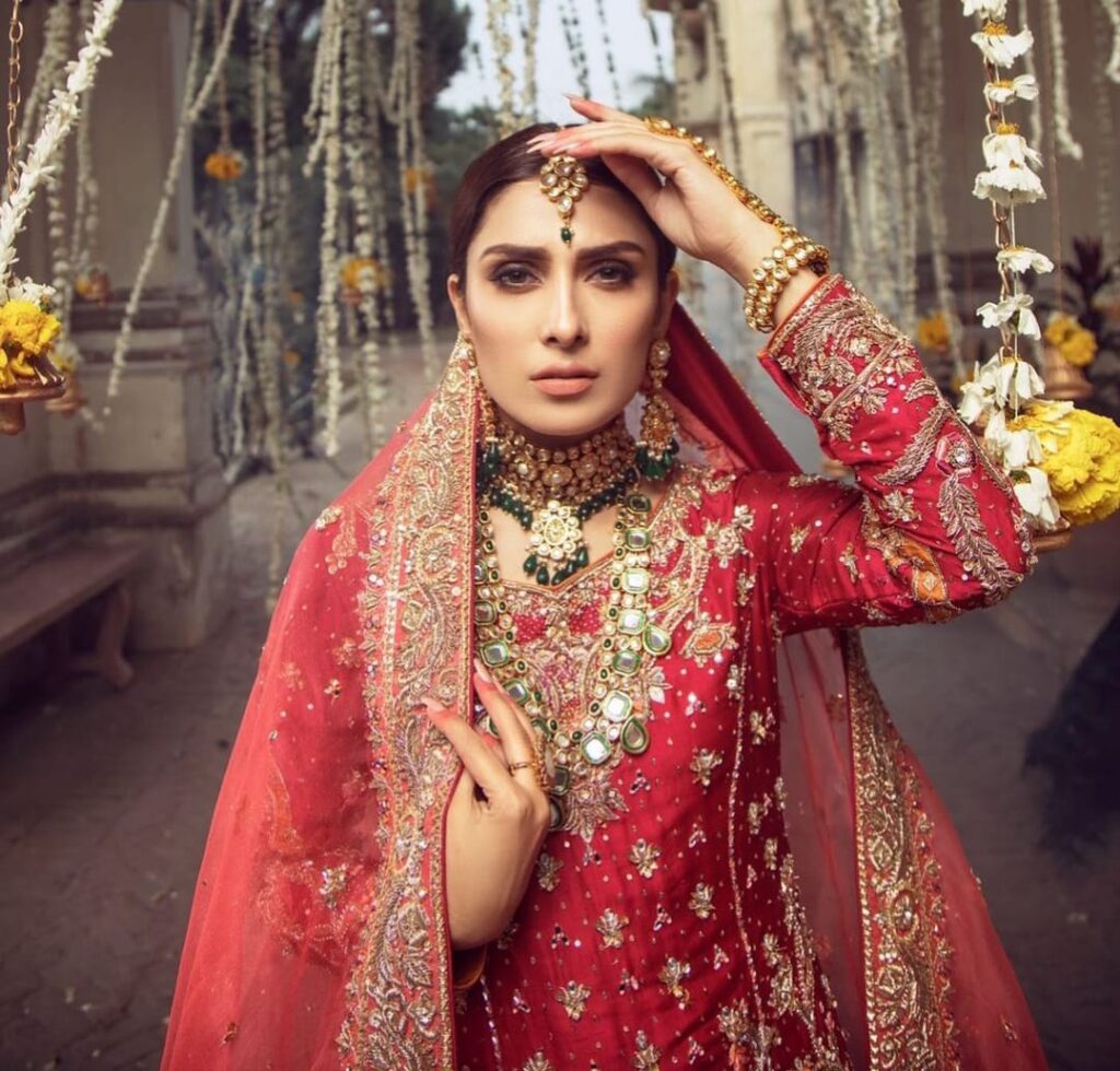 warda-qutub-khan-bridal-ayeza-1