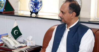 Omar Ayub directs for launching new projects to ensure smooth gas supply in Karachi