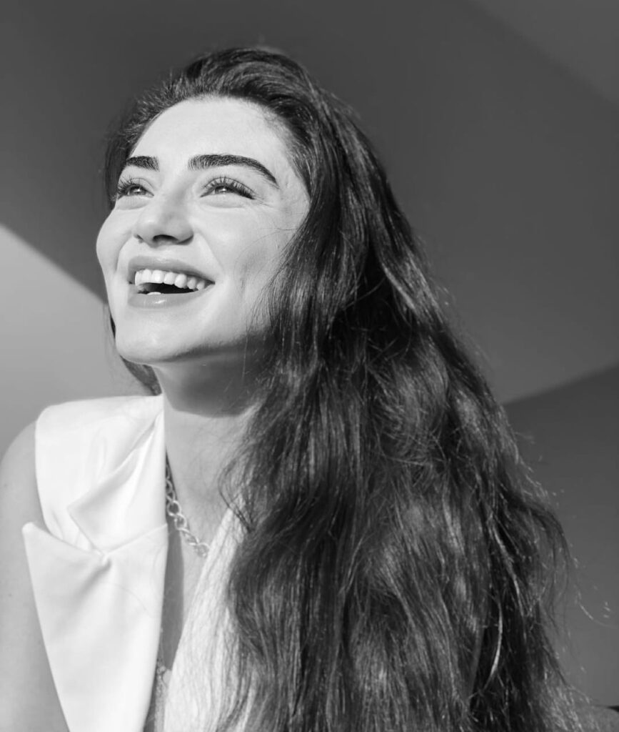Özge-Törer-aka-Bala-Hatun