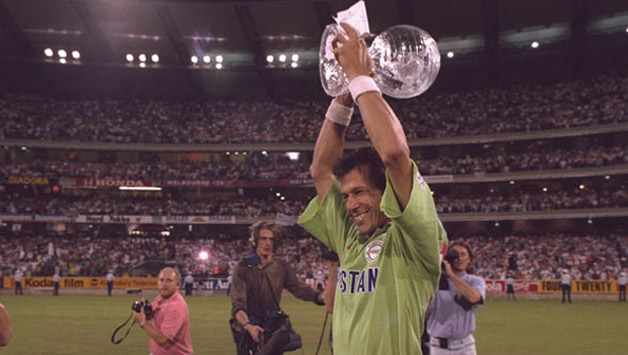 PCB to celebrate 1992 World Cup anniversary at Gaddafi Stadium, fans will be able to take selfies with trophy