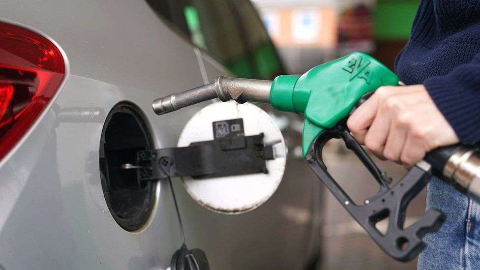 There is no immediate increase in petrol prices: Miftah Ismail