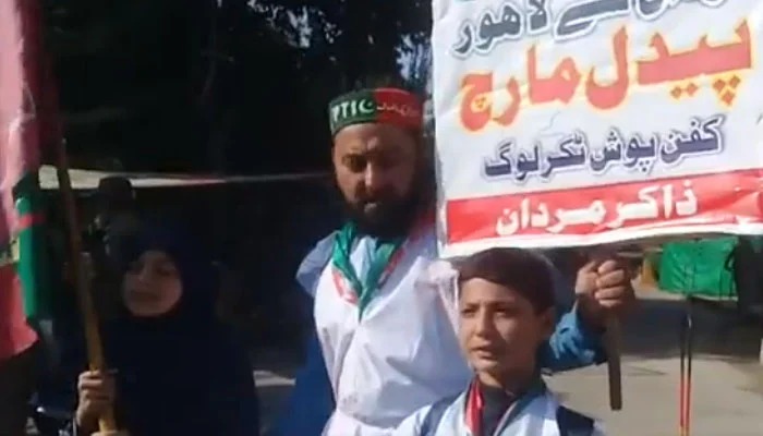 PTI Activist Zakir Khan reaches Zaman Park from Mardan