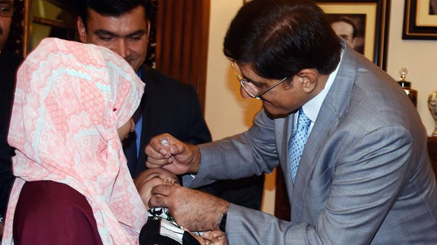 CM Murad inaugurates polio eradication campaign in Sindh