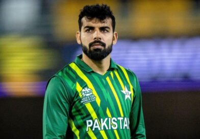 Shadab-Khan-completes-100-wickets-in-T20
