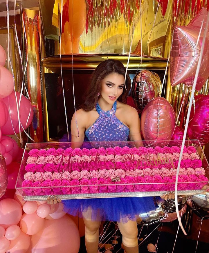 urvashi-rautela-birthday-paris