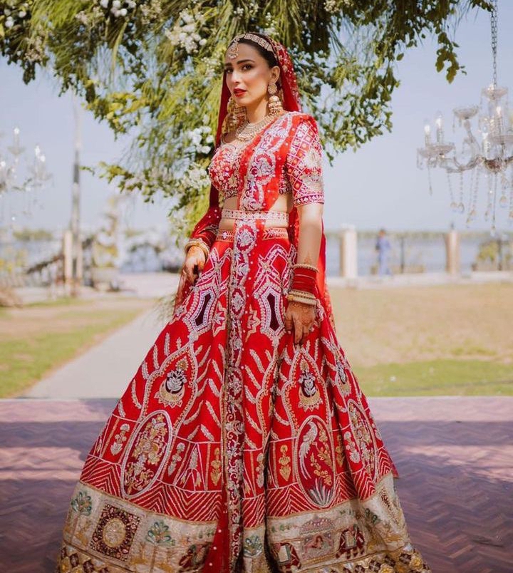 wedding-dress-pakistani-bride