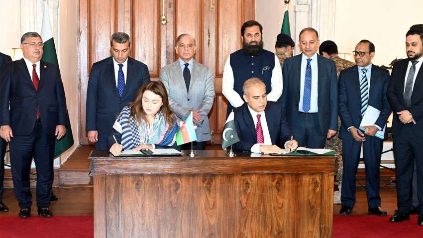 Pakistan signs LNG procurement framework agreement with Azerbaijan on flexible terms