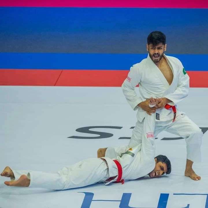 Dilawar Khan Sannan Pakistani Champion in World Martial Arts Games America