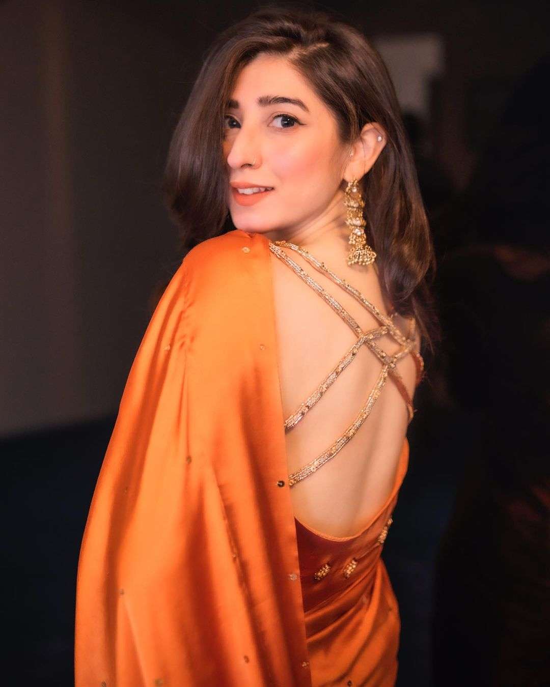 Mariyam Nafees Backless Pictures