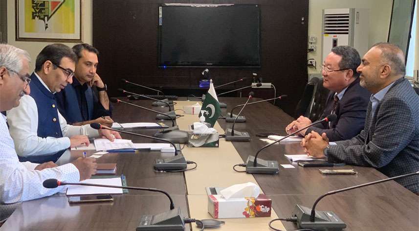 Muhammad Ali and Asian Development Bank discuss power sector reforms
